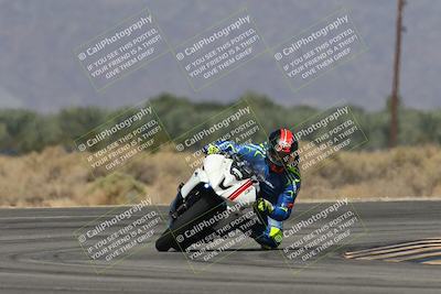 media/Oct-13-2025-Moto Forza (Mon) [[a66d839500]]/2-A Group/Session 3 (Turn 16)/